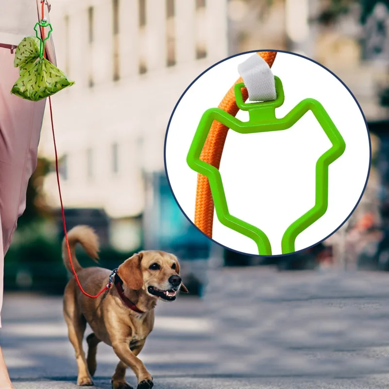 犬のうんち袋ホルダー ペットの糞便キャリアクリップ ハンズフ - Poop Bag Dispenser のレビューと価格